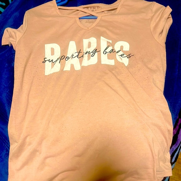 A short sleeve tan shirt with “Babes Supporting Babes” writing - Picture 1 of 2